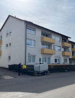 Provisionsfreie Helle 3,5-Zimmer Wohnung mit Balkon und viel Stauraum in Heidenheim - Heidenheim (Brenz)