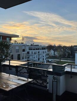 Wohnen über den Dächern von Junkersdorf - Penthouse mit 2 Bädern & Tiefgarage - Köln