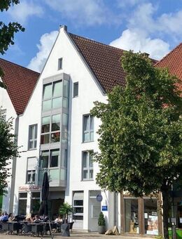 Single-Wohnung 55+, renoviert mit Fahrstuhl direkt am Salzhof in Bad Salzuflen - Bad Salzuflen