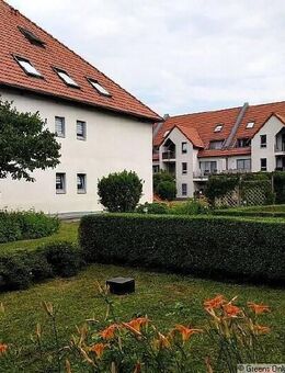 ATTRAKTIVES INVESTMENT MIT LOGGIA - BLICK NACH SÜD-WEST IN DEN BEGRÜNTEN INNENHOF ZUM RELAXEN - Großbeeren