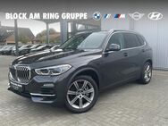 BMW X5, xDrive45e vo hi H K SoftCl, Jahr 2020 - Braunschweig