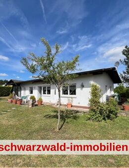 Bungalow im Grünen - ohne Treppe ins Eigenheim ! - Lenzkirch