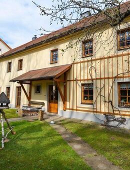 Sanierung trifft Historie - Charmantes Denkmalobjekt in Dresden Klotzsche! Ca.140m² Wfl & 6 Zimmer! - Dresden