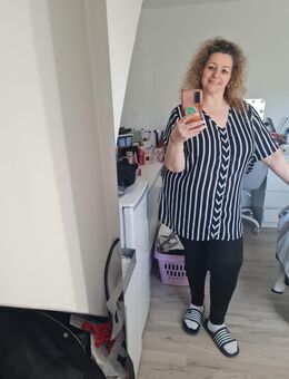 Reife Dame sucht jungen Mann - Zellertal