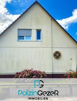 Zweifamilienhaus in Bremerhaven Wulsdorf - Kapitalanlage mit Potential - Bremerhaven