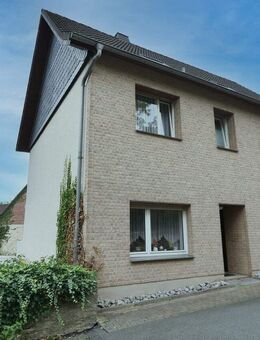 Charmantes Einfamilienhaus mit schönem Garten in ruhiger Wohnlage - Paderborn