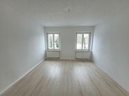 SANIERTE 3 RAUM WOHNUNG MIT STELLPLATZ - Pirna