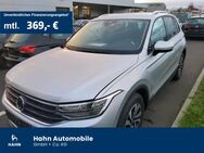 VW Tiguan, 2.0 TDI Active AppConnect, Jahr 2021 - Backnang