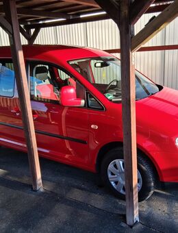 Biete einen Top VW Caddy Life 1.4. Benziner in Tornado Rot ! - Gera