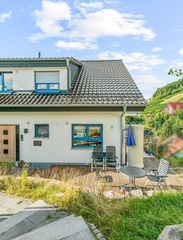 Einziehen und Wohlfühlen mit Fernblick in die Weinberge! Video in der Beschreibung - Sasbachwalden