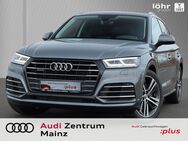 Audi Q5, sport 55 TFSI e quattro VC, Jahr 2020 - Mainz
