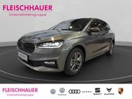 Skoda Fabia, 1.0 TSI Tour digitales Mehrzonenklima, Jahr 2024 - Mönchengladbach