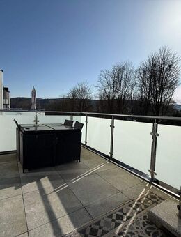 **Neuwertige moderne 2-Zimmer-Wohnung mit Fahrstuhl in Gelnhausen-Stadt** - Gelnhausen