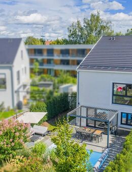 Traumhaftes Reiheneckhaus der Extraklasse mit Pool in Schondorf am Ammersee - Schondorf (Ammersee)