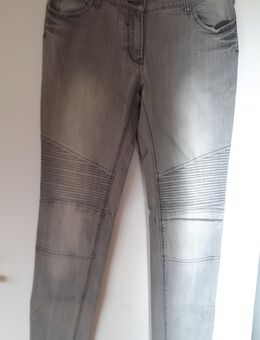Damenjeans Gr. 40 - Neu Ulm