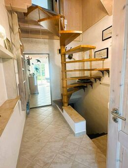 RESERVIERT! Familienfreundliches EFH in bevorzugter Wohnlage mit weitläufigem Gartenparadies - ANGEBOTSVERFAHREN - Schlier