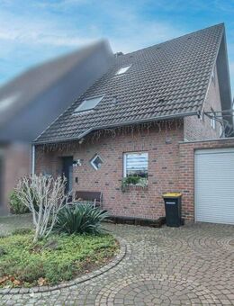 Charmante Doppelhaushälfte mit zwei separaten Wohneinheiten in ruhiger Spielstraßenlage von Baumberg - Monheim (Rhein)