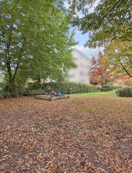 Sanierungsobjekt mit Potential - 3-Zimmer-Wohnung mit Balkon und Garage in Forchheim - Forchheim (Bayern)