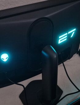 Dell Alienware nr1 monitor AW2725DF 27zol - Stavern
