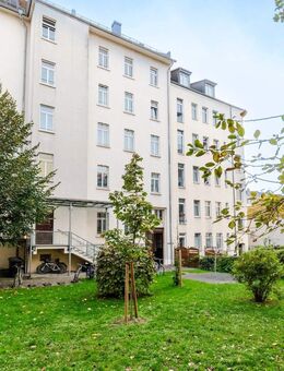 ÜBER DEN DÄCHERN LEIPZIGS // Traumhafte helle Maisonette-Wohnung mit Galerie & Zweitbad in Bestlage - Leipzig