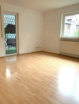 Wohnen im Erdgeschoss barrierearm - 3-Zimmer Eigentumswohnung mit eigenem Gartenanteil - Schwäbisch Hall