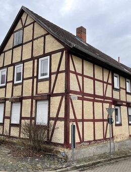 Schönes Fachwerkhaus mit großer Schraubergarage / Scheune in Silstedt - Wernigerode