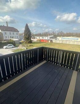 DFS73/1.OG - Erstbezug -neu renovierte 3 Raum WE mit Balkon in Mügeln - Mügeln
