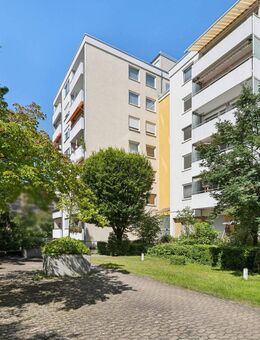 Freie 3-Zimmer-Eigentumswohnung mit Balkon und TG-Stellplatz in Top Lage von Nürnberg-St. Johannis - Nürnberg