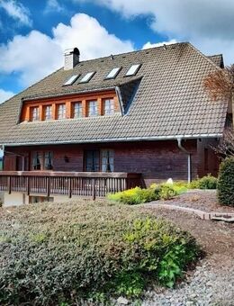 Komfortable Dreizimmerwohnung in wunderschön sonniger und ruhiger Aussichtslage von Breitnau - Breitnau