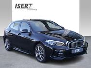 BMW 120 i Lim. M Sport A. +PANODACH+LED+DAB+ - Kronach