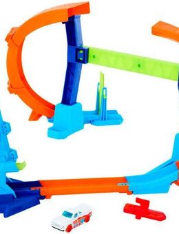 Hot Wheels Autorennbahn Sprung durch die Spirale