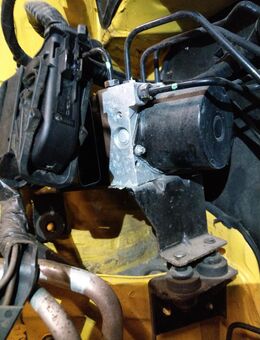 VW Fox Bj. 2009 Schlachtfest ABS Block - Bocholt