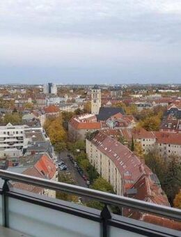 Ideale Single oder Pärchen Wohnung, mit top Einbauküche inkl. und Balkon - Berlin