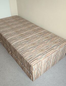 Bett Couch ausziehbar - Brüggen (Burggemeinde)