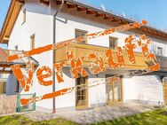 Doppelhaushälfte in ruhiger Lage mit Garten, Garage und Carport! - Finsing