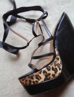 Plateau Sandaletten Animalprint High Heels Gr 40 - Zossen Zentrum