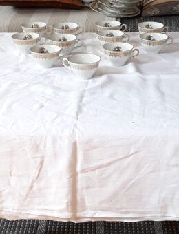 Porcelain serves; Wingerling, Bavaria. - Lübeck