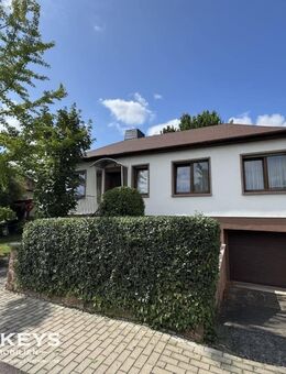Freistehendes Einfamilienhaus mit Garten in Kölleda - Lassen Sie die Seele baumeln - Kölleda