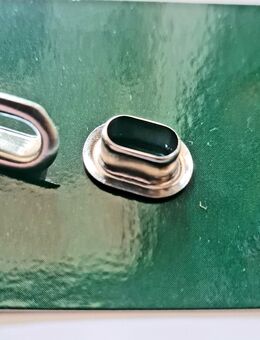 2 Ankerklüsen L:11,5mm B: 8,5mm Metall vernickelt oval - Düsseldorf