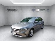 Mercedes B 180, Style STYLE-PAKET, Jahr 2020 - Hamburg