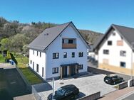 Neuwertiges 3-Familienhaus mit tollem Gartengrundstück! - Bessenbach