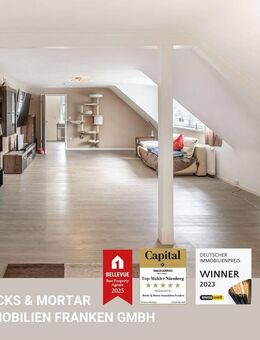 Viel Platz auf einer Ebene: 4-Zimmerwohnung mit Kamin und großer Einbauküche in Pyrbaum - Pyrbaum