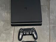 PlayStation 4 mit zwei Controller - Pinneberg