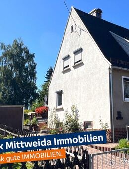 Doppelhaushälfte für die kleine Familie mit gepflegten Grundstück - Geringswalde