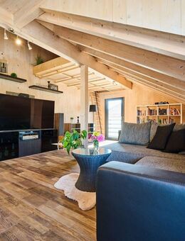 ??? Großzügig Maisonette -Wohnung auf technischem Topp-Niveau - Nufringen