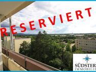 **Reserviert**Helle, große Dreizimmer-Wohnung mit Fernblick. Zugang barrierefrei. - Ettlingen