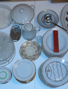 Eßservice/Tafelservice/Geschirr-Set 12 Personen - Grävenwiesbach