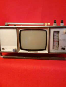 UNIVERSUM Tragbarer Schwarz / weiß Fernseher. - Bornheim (Nordrhein-Westfalen)