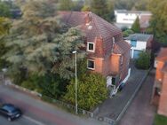 Reduziert - MFH mit 3 WE (2 von 3 WE leerstehend) Großes Entwicklungspotential - Top-Lage Elmshorns! - Elmshorn