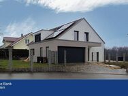Moderne Eleganz trifft auf Komfort: Ihr Traum-Einfamilienhaus mit Pool in Neckarsulm-Amorbach - Neckarsulm